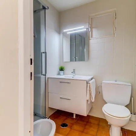 Ranchos Apartment *